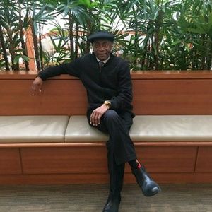 Meet your Posher, Barry